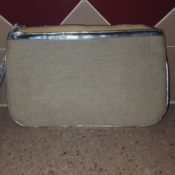 Wristlet - Picture 2 of 2